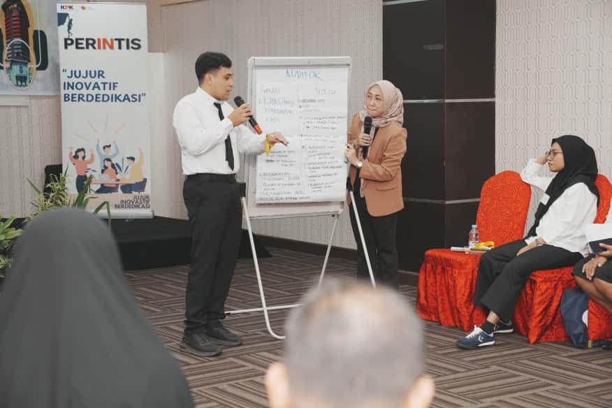 Gambar Kedua