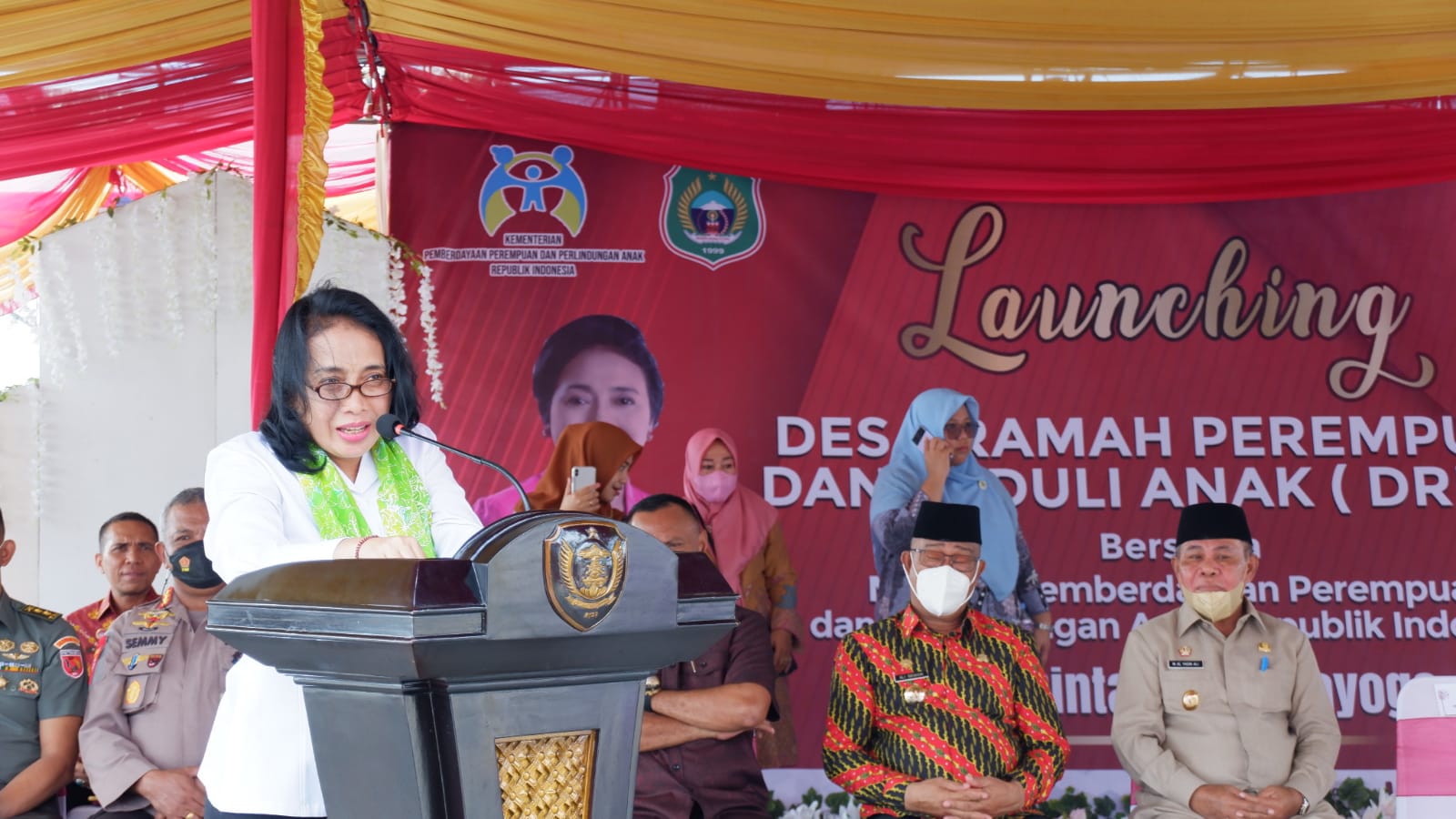 Menteri PPPA Resmikan Desa Ramah Perempuan dan Peduli Anak di Malut