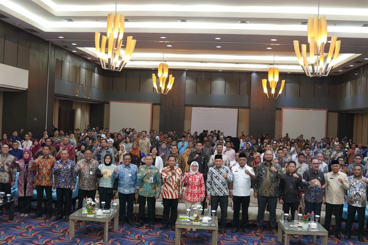 Gambar Kedua