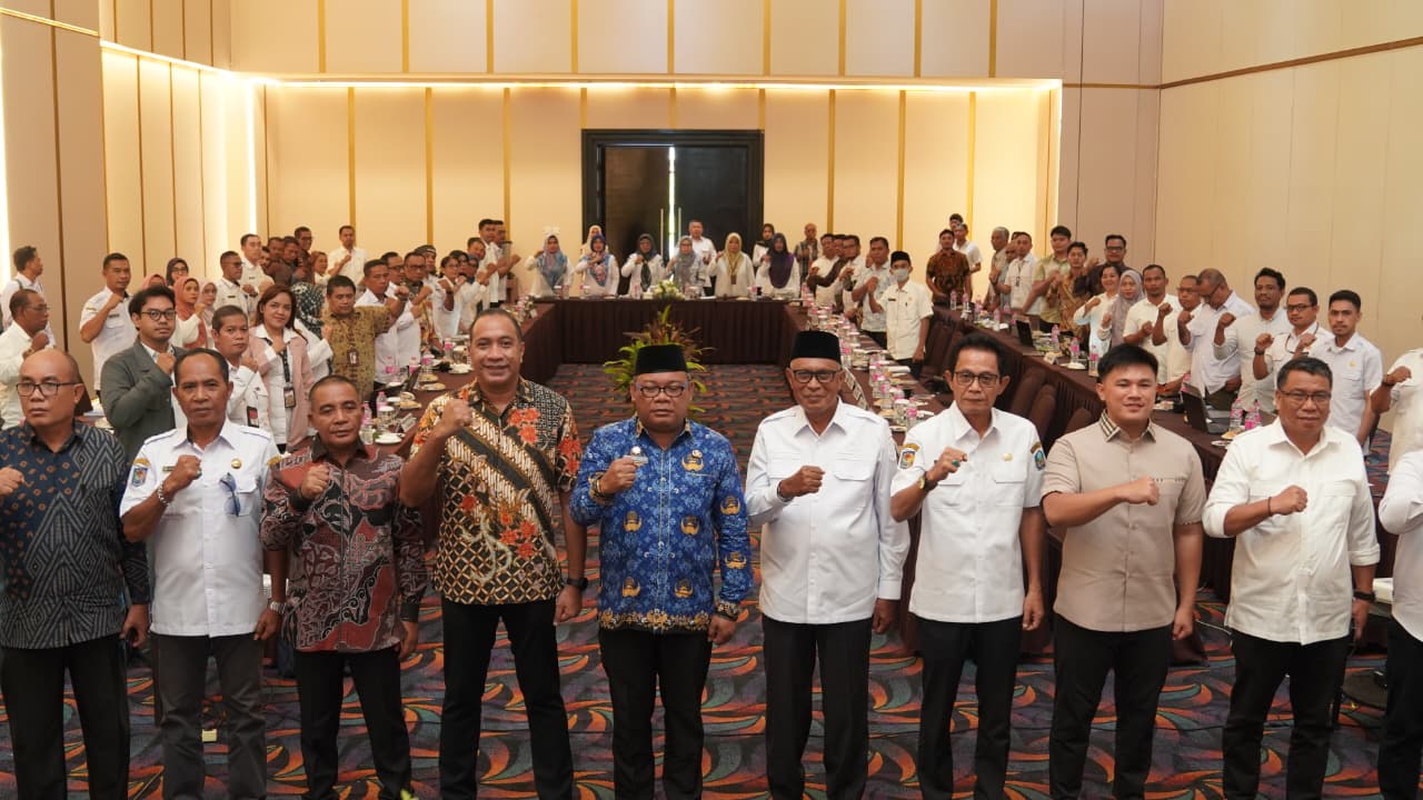 Gambar Kedua