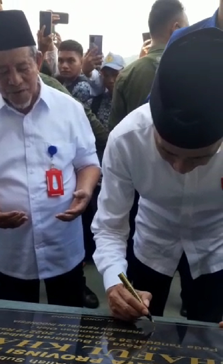 Meresmikan Masjid Raya Sofifi, Salah Satu Agenda Kunker Presiden Jokowi Ke Malut
