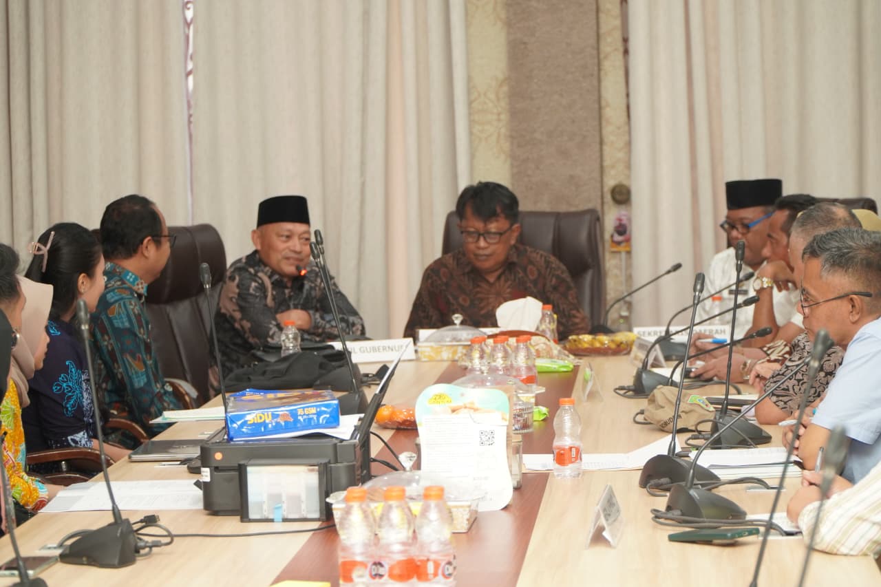 Gambar Kedua