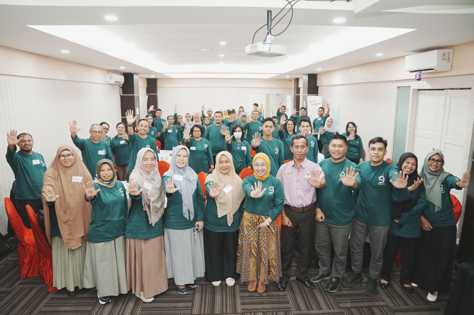 Gambar Kedua