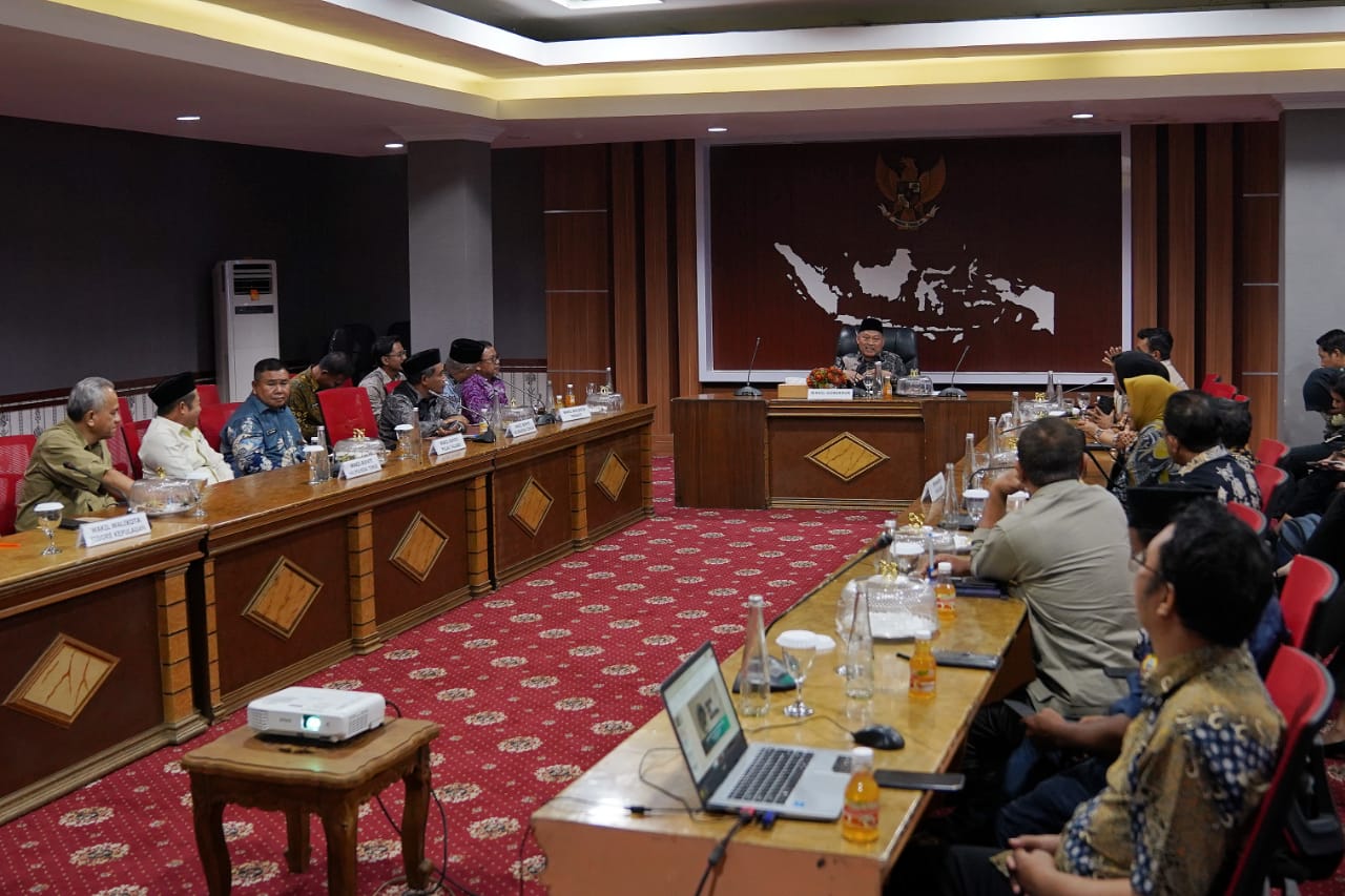 Gambar Kedua