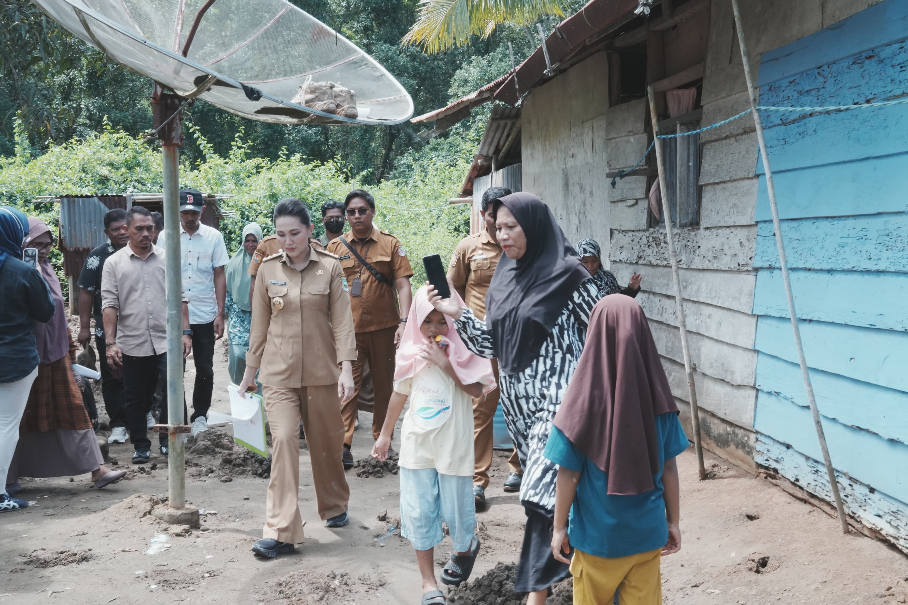 Gambar Kedua