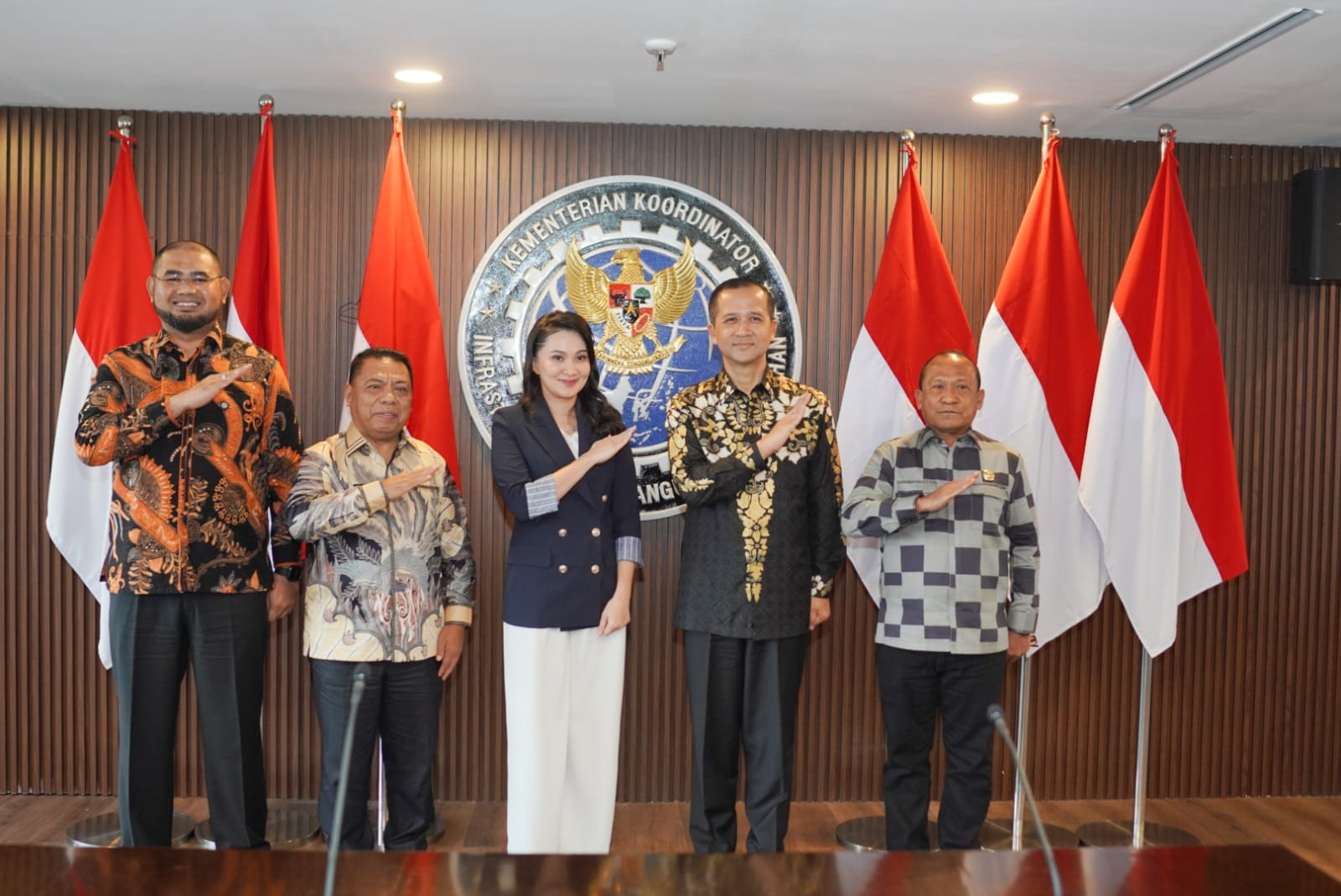 Gambar Kedua