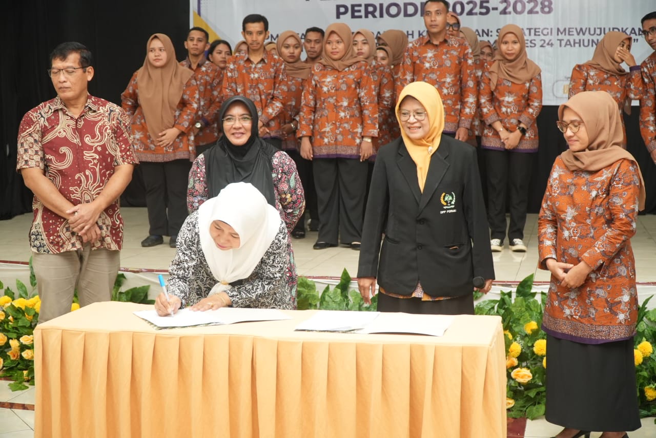 Resmi Dilantik, Pengurus Pormiki Provinsi Siap Kawal Yankes Di Malut